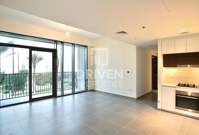 Apartment - 2 Bedrooms - 2 Bathrooms for sale in Creek Edge Tower 1 - Creek Edge - Dubai Creek Harbour (The Lagoons) - Dubai