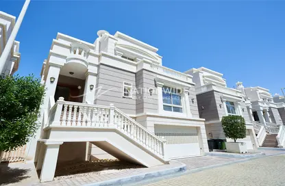 Villa - 4 Bedrooms - 5 Bathrooms for rent in Al Forsan Village - Khalifa City - Abu Dhabi