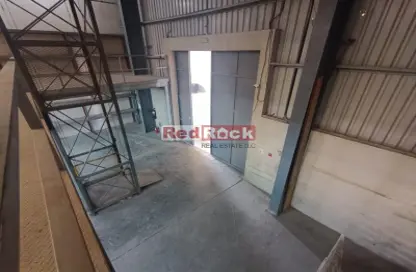 Warehouse - Studio for rent in Al Quoz 3 - Al Quoz - Dubai