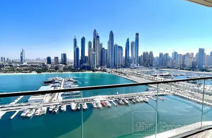 Apartment - 3 Bedrooms - 3 Bathrooms for rent in Marina Vista - EMAAR Beachfront - Dubai Harbour - Dubai