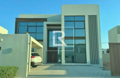 Villa - 4 Bedrooms - 5 Bathrooms for rent in Nad Al Dhabi - Al Jubail Island - Abu Dhabi