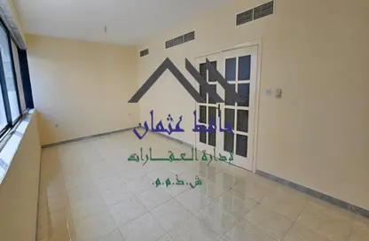 Apartment - 3 Bedrooms - 3 Bathrooms for rent in Madinat Zayed - Abu Dhabi