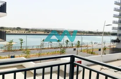 Apartment - 2 Bedrooms - 2 Bathrooms for rent in Waters Edge - Yas Island - Abu Dhabi