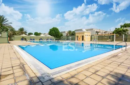 Villa - 4 Bedrooms - 5 Bathrooms for rent in Seashore - Rabdan - Abu Dhabi