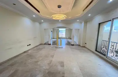 Villa - 5 Bedrooms - 6 Bathrooms for rent in Al Barsha South 2 - Al Barsha South - Al Barsha - Dubai