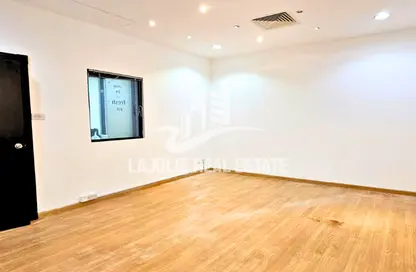 Office Space - Studio for rent in Khalifa Street - Abu Dhabi