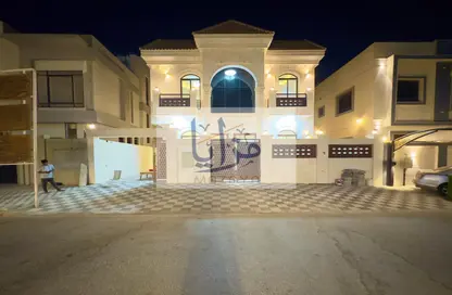 Villa - 5 Bedrooms - 7 Bathrooms for sale in Al Yasmeen 1 - Al Yasmeen - Ajman