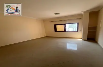 Apartment - 2 Bedrooms - 2 Bathrooms for rent in Al Taawoon Tower 2 - Al Taawoon Towers - Al Khan - Sharjah