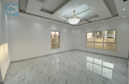 Villa - 5 Bedrooms - 7 Bathrooms for rent in Al Yasmeen 1 - Al Yasmeen - Ajman