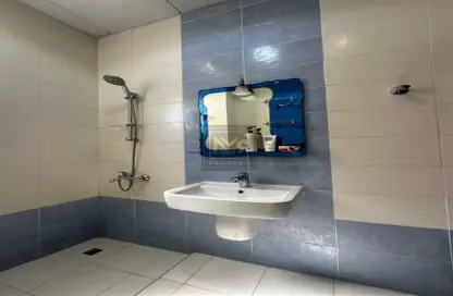 Apartment - 1 Bathroom for rent in Al Dhafrah Street - Al Mushrif - Abu Dhabi