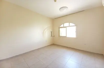 Apartment - 2 Bedrooms - 2 Bathrooms for rent in Al Ameriya - Al Jimi - Al Ain