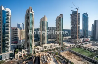 Apartment - 2 Bedrooms - 2 Bathrooms for rent in Burj Royale - Downtown Dubai - Dubai