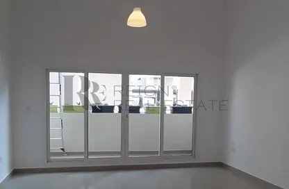 Apartment - 1 Bathroom for sale in Tower 22 - Al Reef Downtown - Al Reef - Abu Dhabi