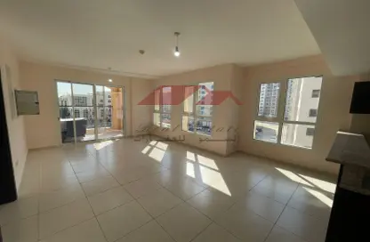 Apartment - 1 Bedroom - 2 Bathrooms for rent in Al Neem Residence - Rawdhat Abu Dhabi - Abu Dhabi