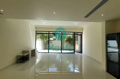 فيلا - 3 غرف نوم - 4 حمامات للايجار في فلورا - داماك هيلز - دبي