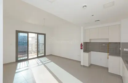 Apartment - 2 Bedrooms - 2 Bathrooms for sale in Hayat Boulevard-2A - Hayat Boulevard - Town Square - Dubai