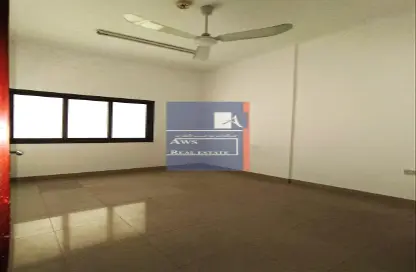 شقة - غرفة نوم - 2 حمامات للايجار في هور العنز - ديرة - دبي