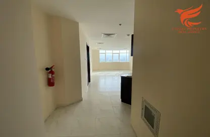 Apartment - 1 Bathroom for rent in RAK Tower - Al Seer - Ras Al Khaimah