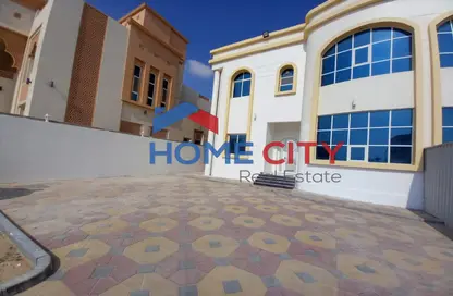 Villa - 4 Bedrooms - 6 Bathrooms for rent in Madinat Al Riyad - Abu Dhabi