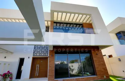 Villa - 4 Bedrooms - 5 Bathrooms for sale in West Yas - Yas Island - Abu Dhabi