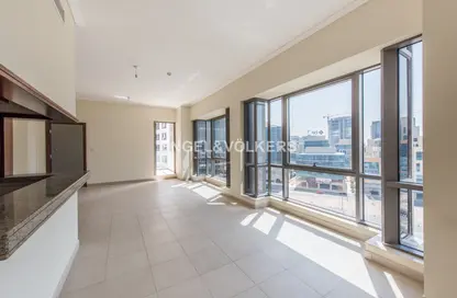 Apartment - 1 Bedroom - 2 Bathrooms for sale in South Ridge 4 - South Ridge - Downtown Dubai - Dubai