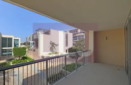 Townhouse - 3 Bedrooms - 4 Bathrooms for sale in Beach Villas - Al Zeina - Al Raha Beach - Abu Dhabi