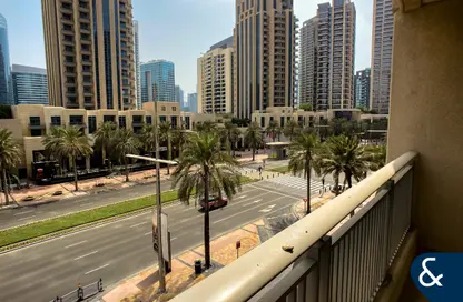 Apartment - 1 Bedroom - 1 Bathroom for rent in Boulevard Central Podium - Boulevard Central Towers - Downtown Dubai - Dubai