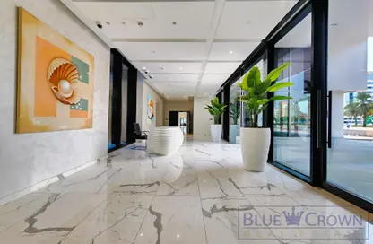 Apartment - 2 Bedrooms - 4 Bathrooms for rent in THE PEARL - Umm Hurair 2 - Umm Hurair - Dubai