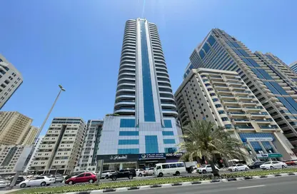Apartment - 3 Bedrooms - 4 Bathrooms for rent in Cornich Al Buhaira - Sharjah