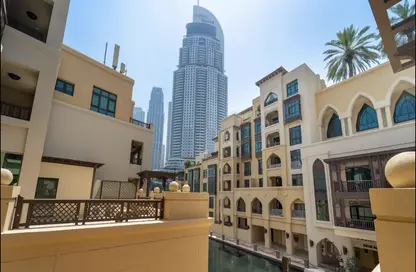 Apartment - 2 Bedrooms - 2 Bathrooms for rent in Souk Al Bahar - The Old Town Island - Downtown Dubai - Dubai