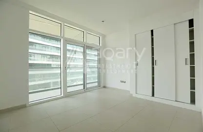 Apartment - 2 Bedrooms - 3 Bathrooms for sale in Al Naseem Residences A - Al Bandar - Al Raha Beach - Abu Dhabi