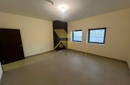 Apartment - 3 Bedrooms - 3 Bathrooms for rent in Rawdhat Abu Dhabi - Abu Dhabi