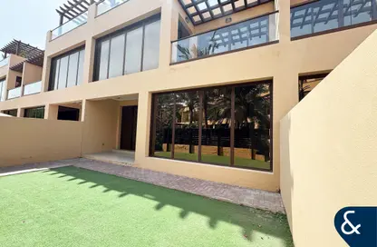 Townhouse - 4 Bedrooms - 3 Bathrooms for rent in Jumeirah Islands Townhouses - Jumeirah Islands - Dubai