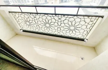 Apartment - 1 Bedroom - 2 Bathrooms for rent in Muwaileh 3 Building - Muwaileh - Sharjah