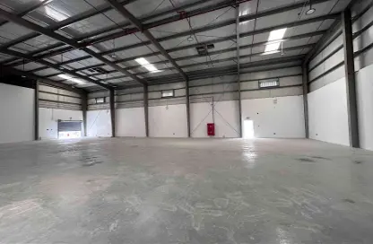 Warehouse - Studio - 1 Bathroom for rent in Al Qusais Industrial Area 1 - Al Qusais Industrial Area - Al Qusais - Dubai