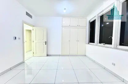 Apartment - 3 Bedrooms - 3 Bathrooms for rent in Airport Road - Abu Dhabi