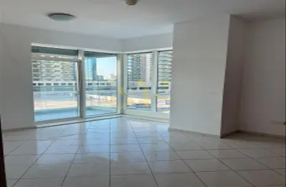 Apartment - 2 Bedrooms - 2 Bathrooms for rent in Hub Canal 2 - Hub-Golf Towers - Dubai Sports City - Dubai