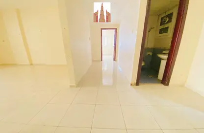 Apartment - 1 Bedroom - 2 Bathrooms for rent in Muwaileh Commercial - Sharjah