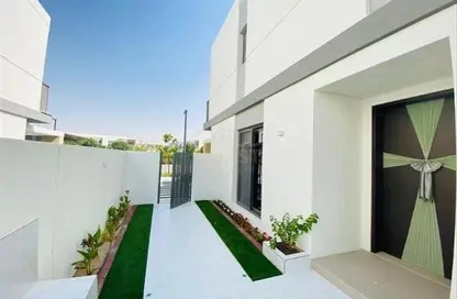 Townhouse - 3 Bedrooms - 4 Bathrooms for rent in Elan - Tilal Al Ghaf - Dubai