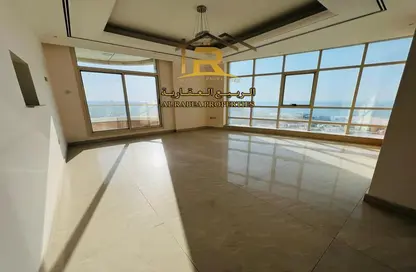 Townhouse - 4 Bedrooms - 5 Bathrooms for rent in Corniche Tower - Ajman Corniche Road - Ajman