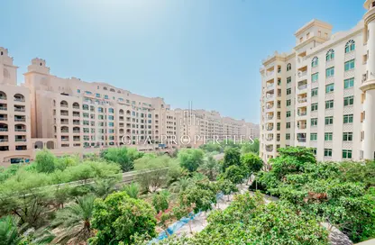 Apartment - 1 Bedroom - 2 Bathrooms for rent in Al Hamri - Shoreline Apartments - Palm Jumeirah - Dubai