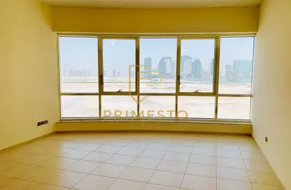 Apartment - 3 Bedrooms - 4 Bathrooms for rent in Mina Tower - Mina Road - Tourist Club Area - Abu Dhabi