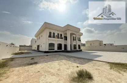 Villa - 5 Bedrooms - 5 Bathrooms for rent in Al Warsan 4 - Al Warsan - Dubai