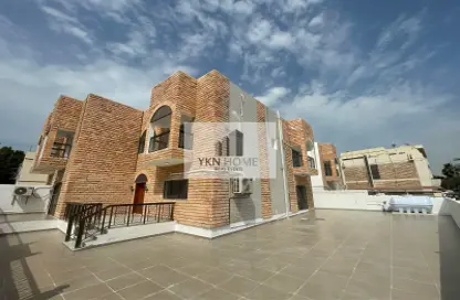 Villa - 4 Bedrooms - 4 Bathrooms for rent in Al Karamah - Abu Dhabi