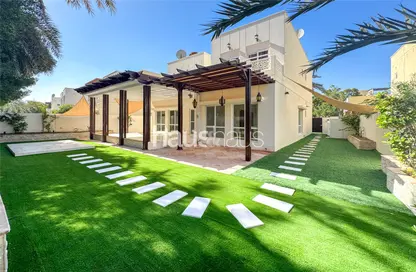 Villa - 4 Bedrooms - 4 Bathrooms for rent in Meadows 9 - Meadows - Dubai