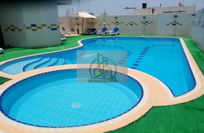 Apartment - 3 Bedrooms - 4 Bathrooms for rent in Khalidiya Towers - Al Khalidiya - Abu Dhabi