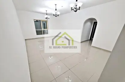 Apartment - 2 Bedrooms - 2 Bathrooms for rent in Muwaileh 29 Building - Muwaileh - Sharjah