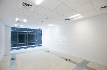 صورة لـ غرفة فارغة مكتب - استوديو للايجار في تجارة دبي - أم الرمول - دبي ، صورة رقم 1