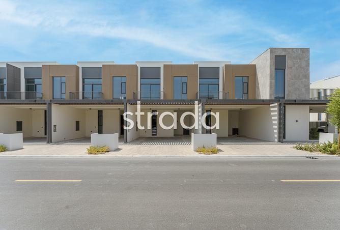 Townhouse - 3 Bedrooms - 4 Bathrooms for sale in Joy - Arabian Ranches 3 - Dubai