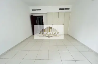 Apartment - 2 Bedrooms - 3 Bathrooms for rent in Manazil Tower 2 - Al Taawun Street - Al Taawun - Sharjah